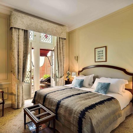 Hotel De La Cite & Spa Mgallery Carcassonne Room photo
